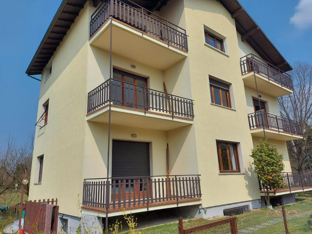 Bnbook Casa Dei Peschi - Lago Di Monate Cadrezzate Kültér fotó