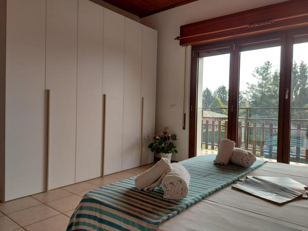 Bnbook Casa Dei Peschi - Lago Di Monate Cadrezzate Kültér fotó