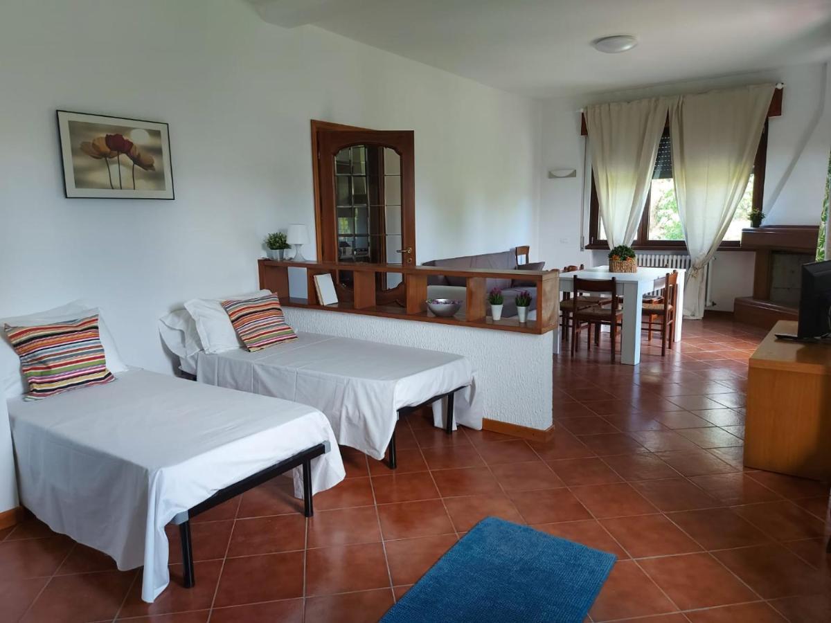 Bnbook Casa Dei Peschi - Lago Di Monate Cadrezzate Kültér fotó